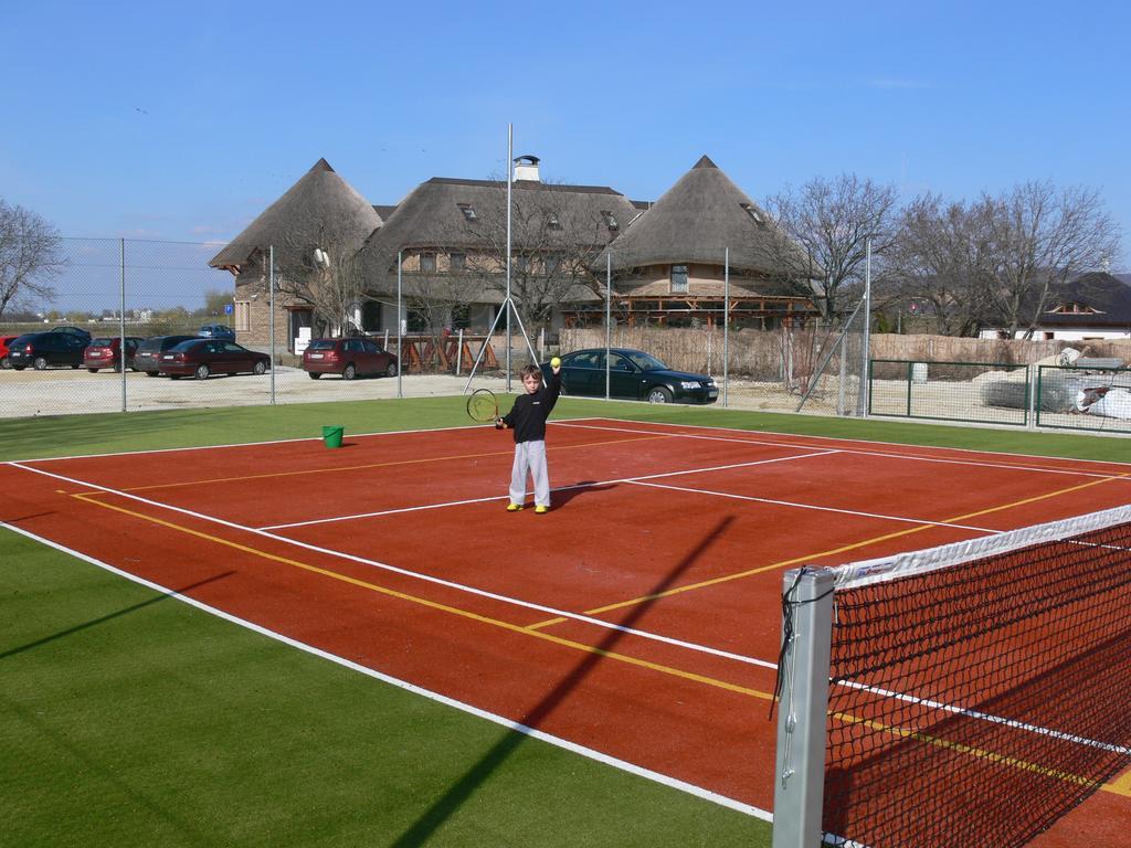 Penzion Eko Park Piestany Экстерьер фото