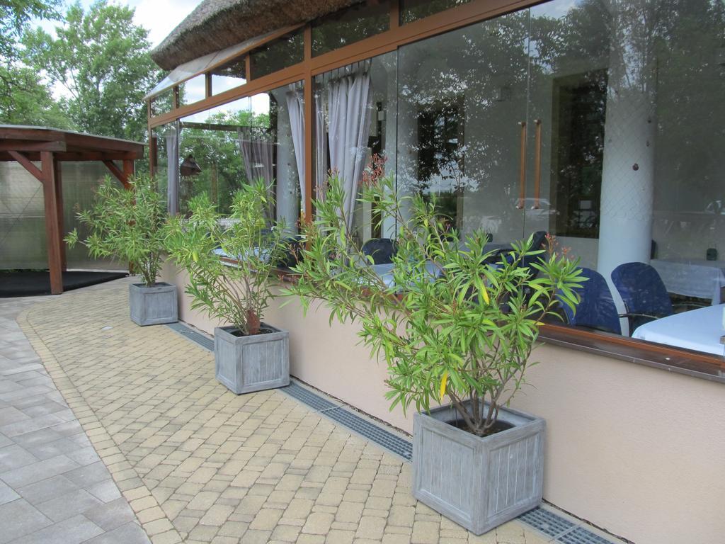 Penzion Eko Park Piestany Экстерьер фото