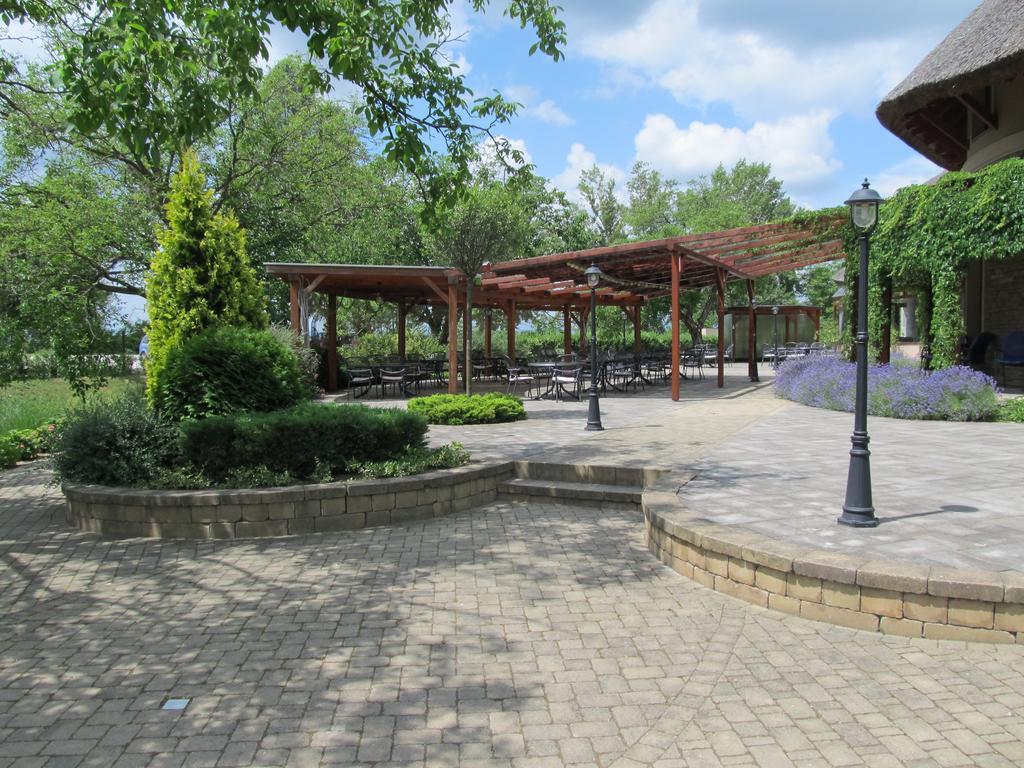 Penzion Eko Park Piestany Экстерьер фото