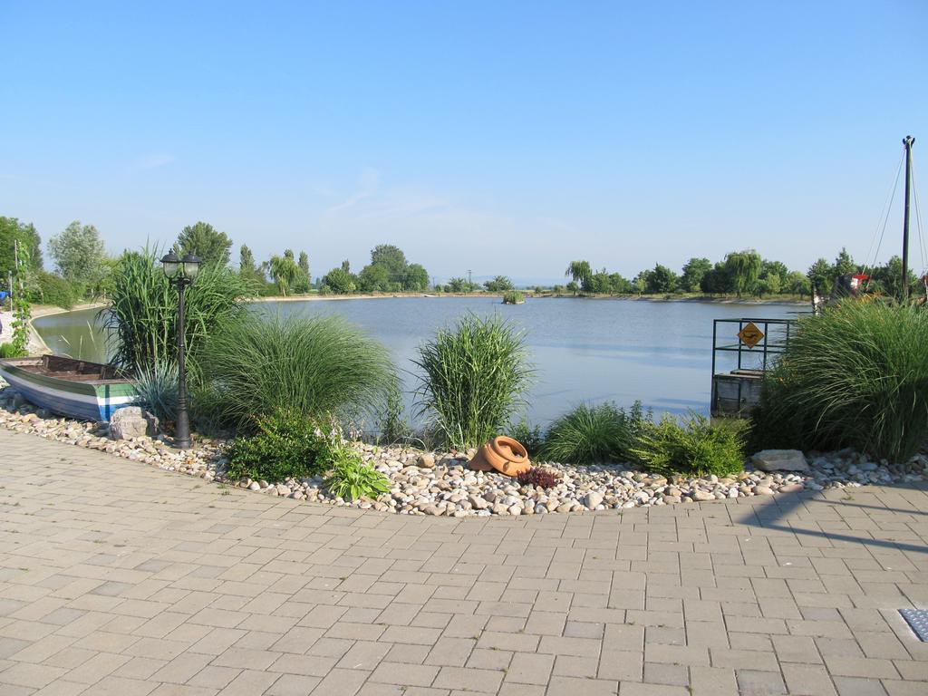 Penzion Eko Park Piestany Экстерьер фото